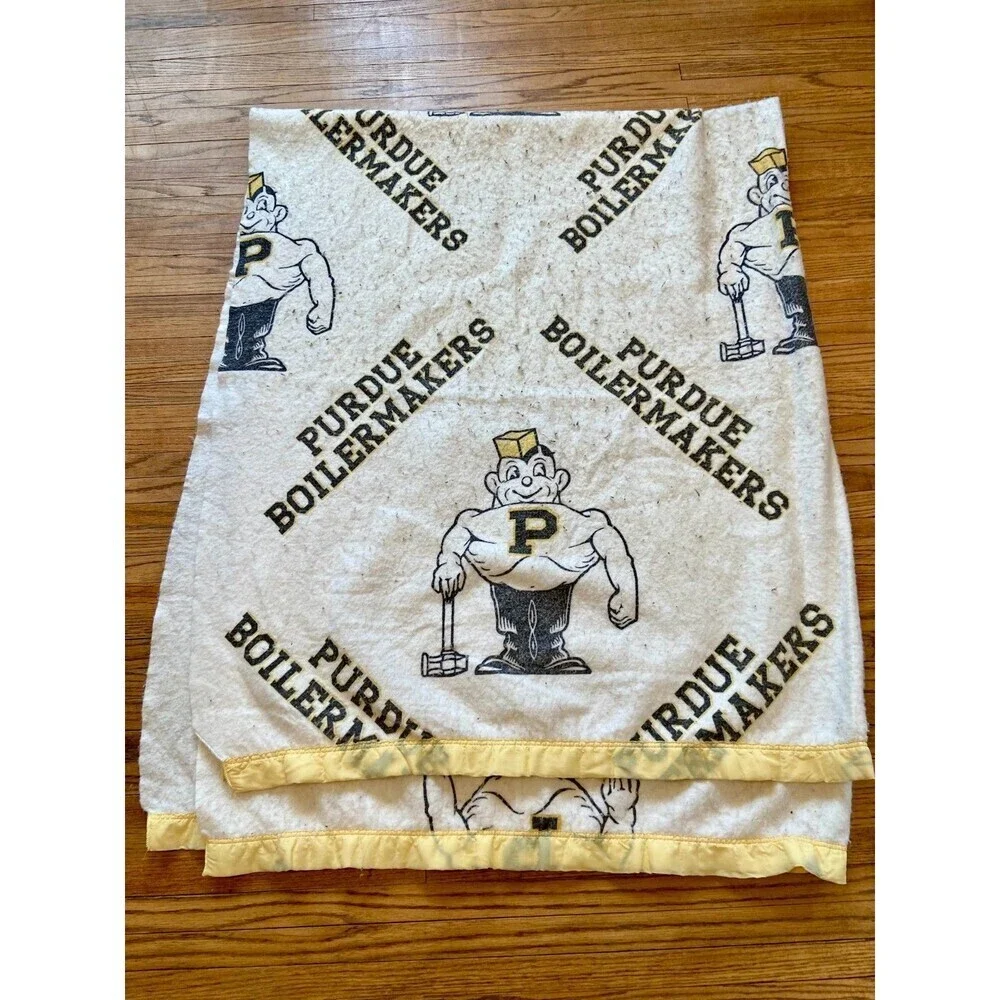 VTG Purdue Throw Blanket Boilermakers Pete Mascot Wool Tapestry Satin Trim Silky